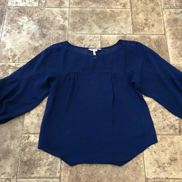 Women's BCBGeneration Blouse Top - Sz. S - Picture 1 of 3